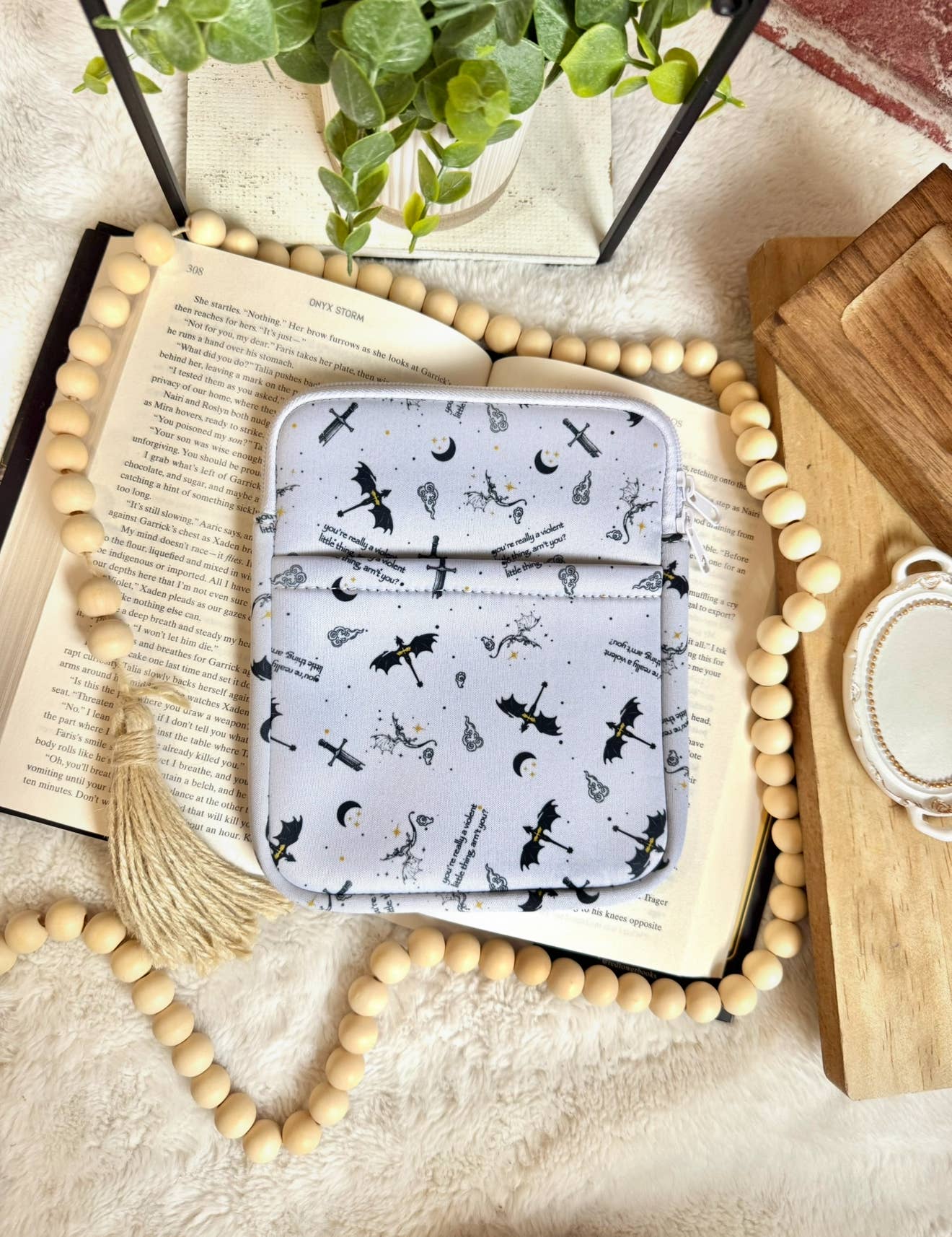 Dragon Kindle Sleeve | Kindle Sleeve | Kindle Storage